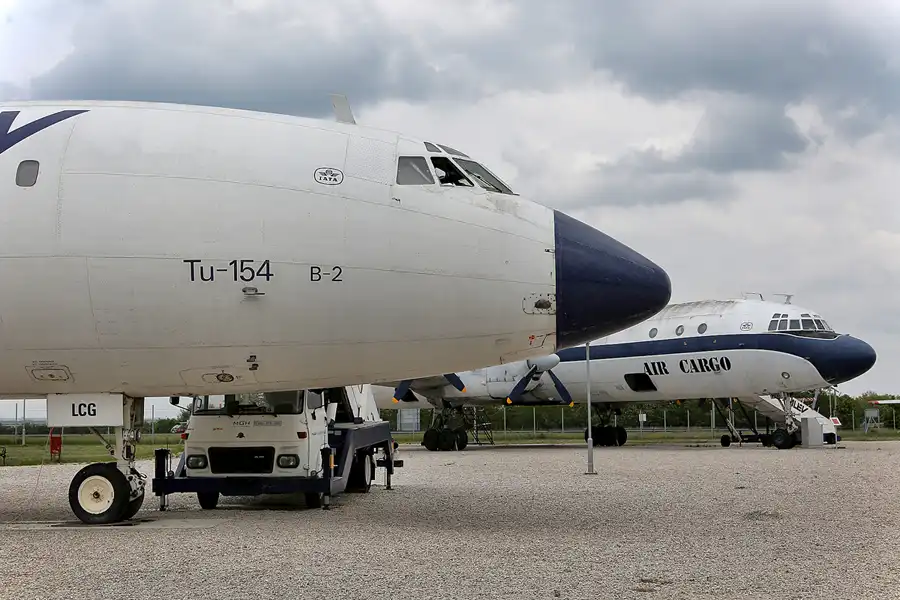015 | 2019 | Budapest | Aeropark | © carsten riede fotografie