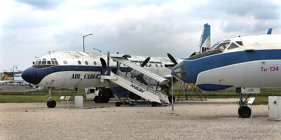 031 | 2019 | Budapest | Aeropark | © carsten riede fotografie