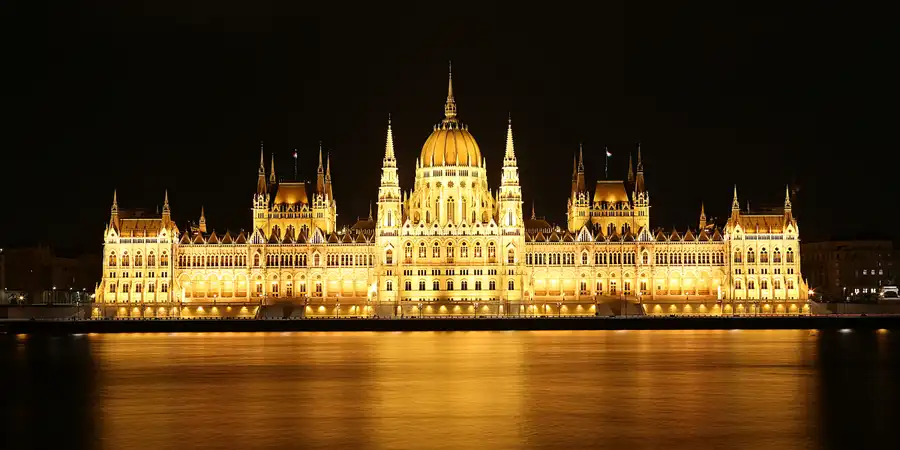 001 | 2019 | Budapest | Parlamentsgebäude – Országház | © carsten riede fotografie