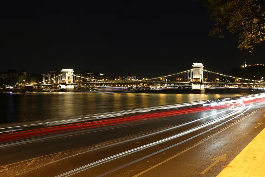 113 | 2019 | Budapest | Kettenbrücke – Széchenyi Lánchíd | © carsten riede fotografie