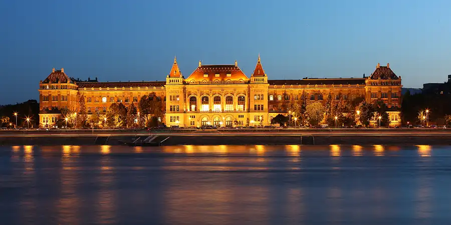 151 | 2019 | Budapest | Technische und Wirtschaftswissenschaftliche Universität Budapest – Budapesti Műszaki és Gazdaságtudományi Egyetem | © carsten riede fotografie