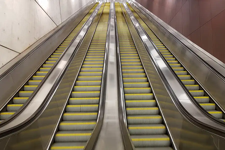 194 | 2019 | Budapest | Metro M4 – Szent Gellért tér Műegyetem | © carsten riede fotografie