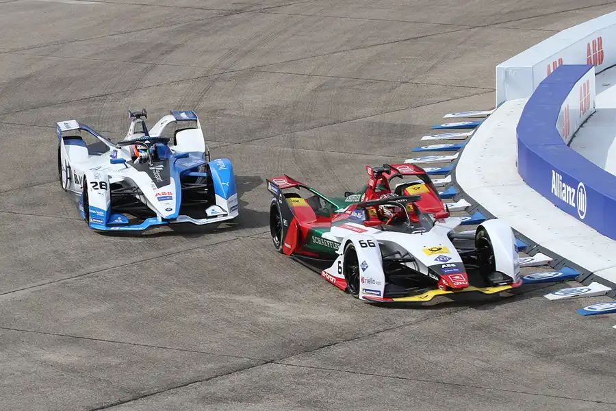 036 | 2019 | Berlin | BMW IFE.18 | BMW i Andretti Motorsport | Antonio Felix Da Costa + Audi e-Tron FE05 | Audi Sport ABT Scheffler | Daniel Abt | © carsten riede fotografie