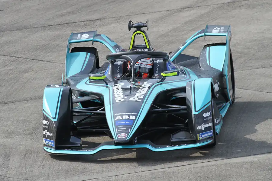 049 | 2019 | Berlin | Jaguar I-Type 3 | Panasonic Jaguar Racing | Alex Lynn | © carsten riede fotografie