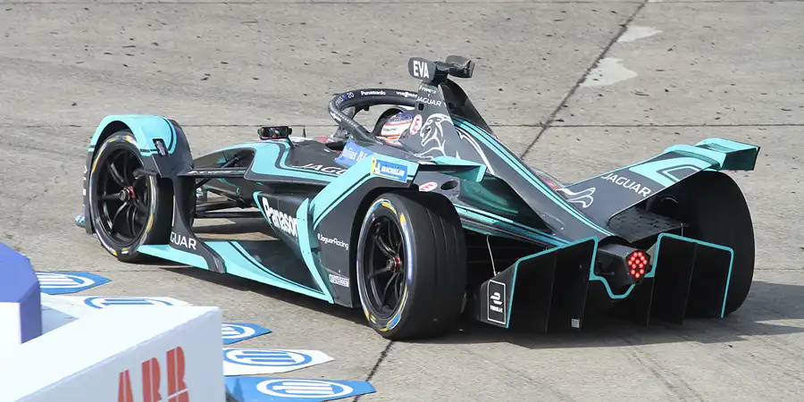 059 | 2019 | Berlin | Jaguar I-Type 3 | Panasonic Jaguar Racing | Mitch Evans | © carsten riede fotografie