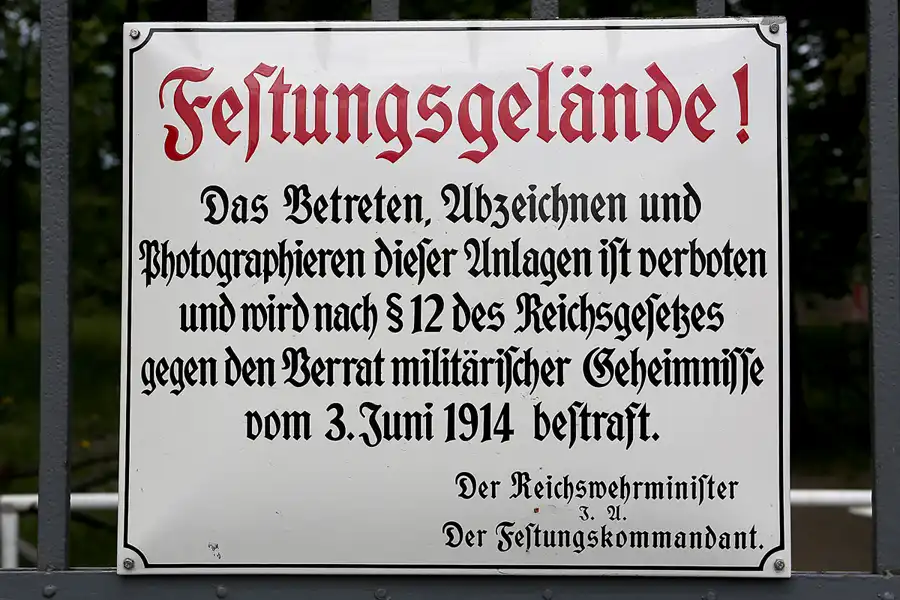 001 | 2019 | Swinemünde | Fort Gerharda | © carsten riede fotografie