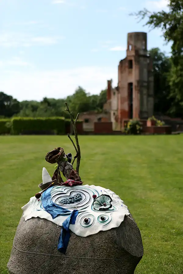 086 | 2019 | Pansevitz | Schlossruine Pansevitz | © carsten riede fotografie