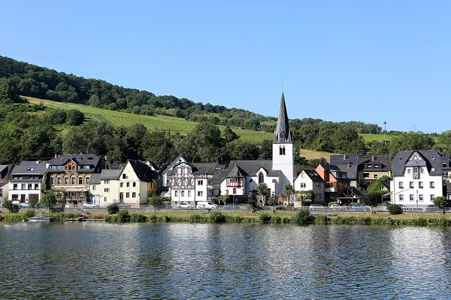 052 | 2019 | Briedern | © carsten riede fotografie