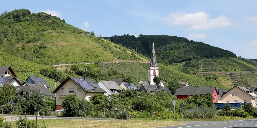 086 | 2019 | Ediger-Eller | © carsten riede fotografie
