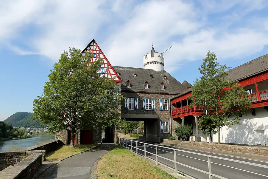105 | 2019 | Kobern-Gondorf | Oberburg – Schloss von der Leyen | © carsten riede fotografie
