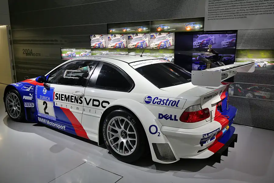 031 | 2019 | München | BMW Museum | © carsten riede fotografie