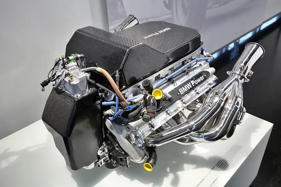 064 | 2019 | München | BMW Museum | 3.0 BMW P84/5 V10 (2005) | © carsten riede fotografie