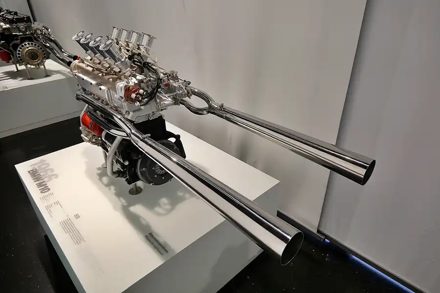 083 | 2019 | München | BMW Museum | © carsten riede fotografie