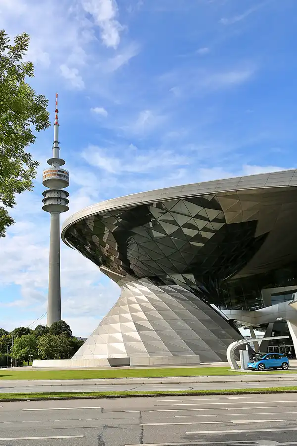 097 | 2019 | München | BMW Welt | © carsten riede fotografie