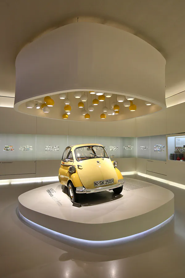 055 | 2019 | München | BMW Museum | © carsten riede fotografie