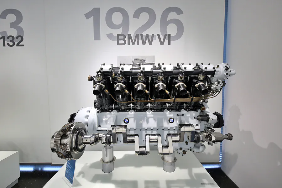 088 | 2019 | München | BMW Museum | © carsten riede fotografie