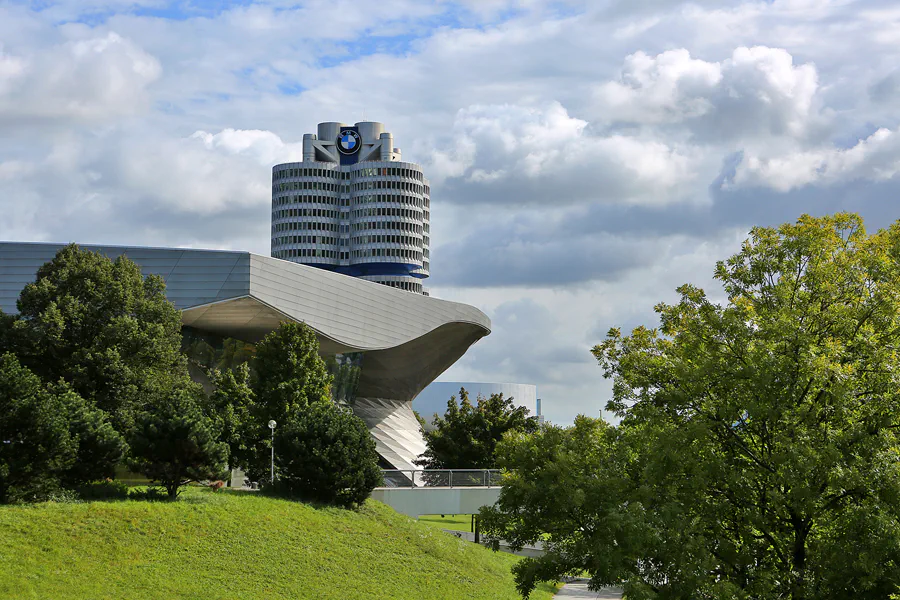 098 | 2019 | München | BMW Welt | © carsten riede fotografie