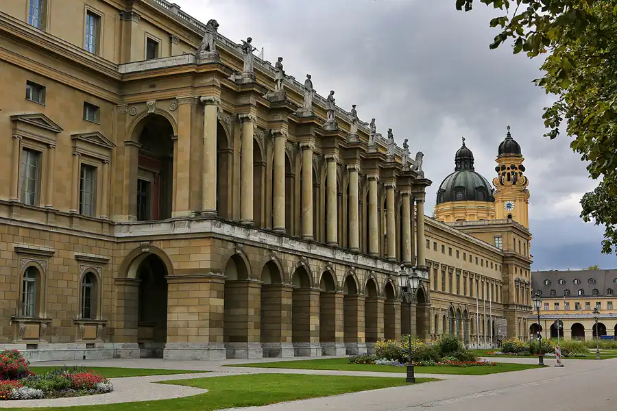 047 | 2019 | München | Bayerische Akademie der Wissenschaften | © carsten riede fotografie