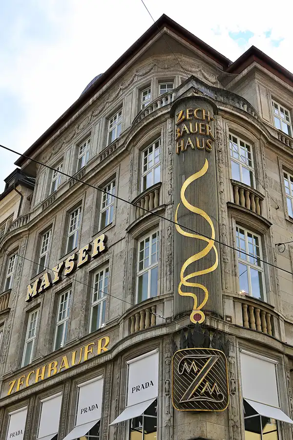 063 | 2019 | München | © carsten riede fotografie