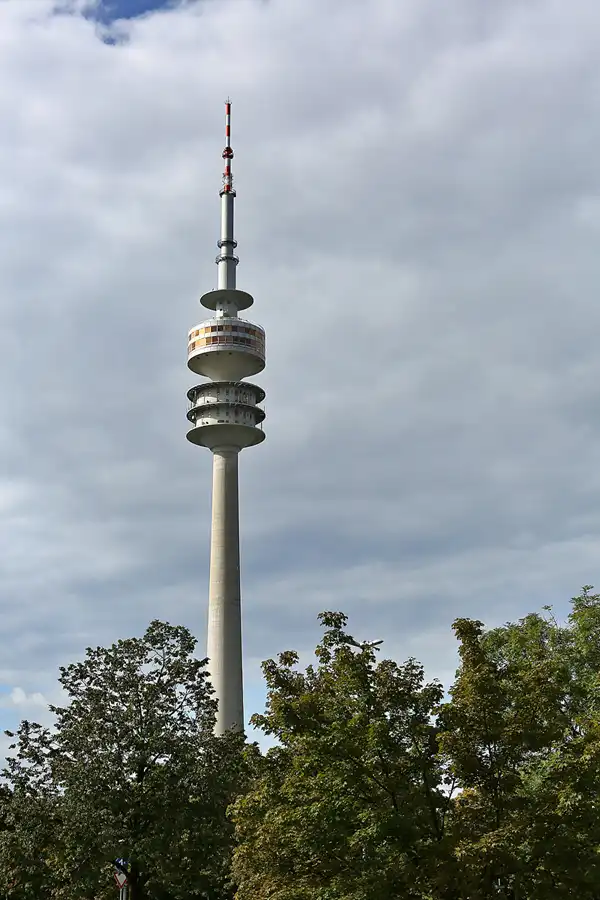 075 | 2019 | München | Olympiaturm | © carsten riede fotografie