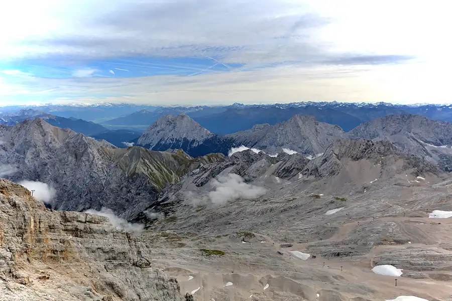 023 | 2019 | Blick von der Zugspitze | © carsten riede fotografie