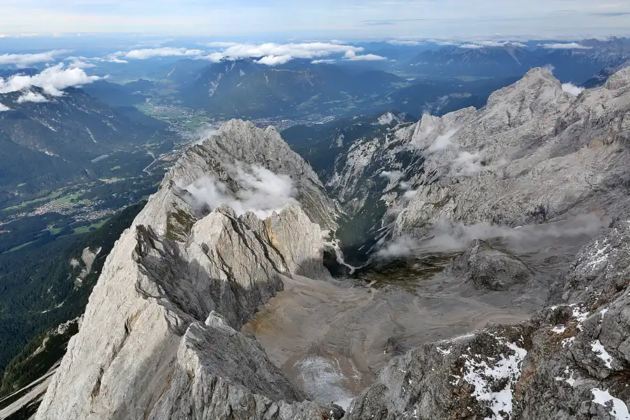 033 | 2019 | Blick von der Zugspitze | © carsten riede fotografie