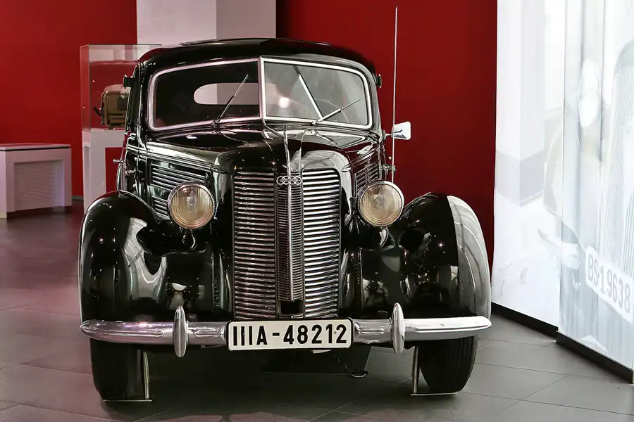 016 | 2019 | Ingolstadt | Audi Forum | © carsten riede fotografie