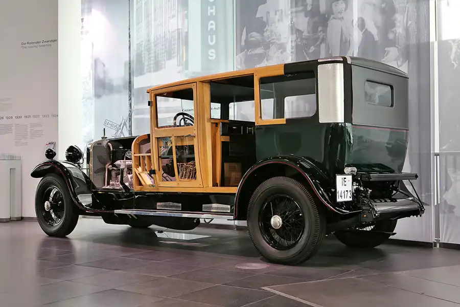 023 | 2019 | Ingolstadt | Audi Forum | © carsten riede fotografie