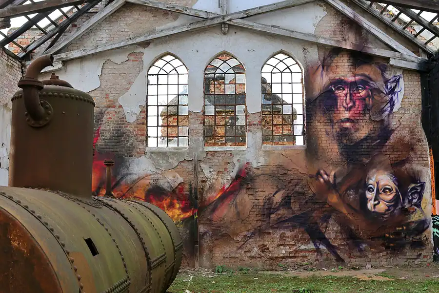 010 | 2019 | Strelitz-Alt | Mecklenburg-Strelitzsche Landesirrenanstalt Domjüch – artbase 2019 | © carsten riede fotografie