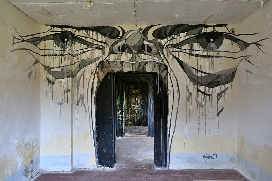 041 | 2019 | Strelitz-Alt | Mecklenburg-Strelitzsche Landesirrenanstalt Domjüch – artbase 2019 | © carsten riede fotografie