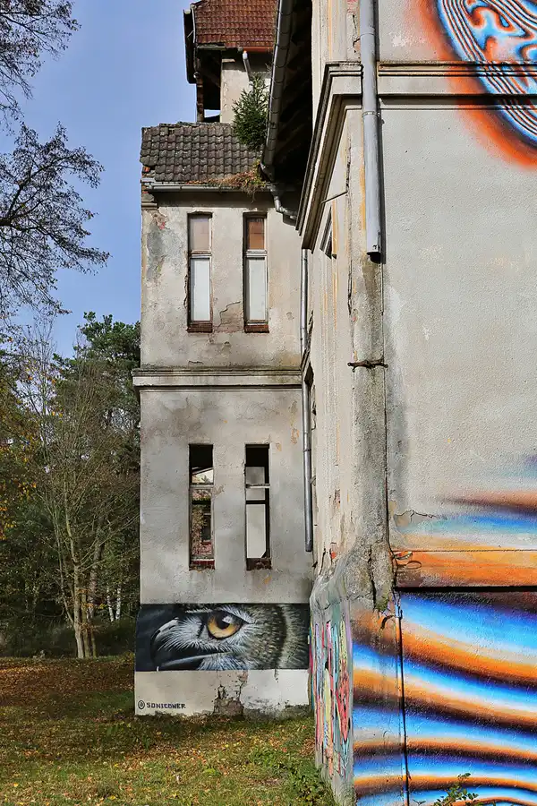 050 | 2019 | Strelitz-Alt | Mecklenburg-Strelitzsche Landesirrenanstalt Domjüch – artbase 2019 | © carsten riede fotografie