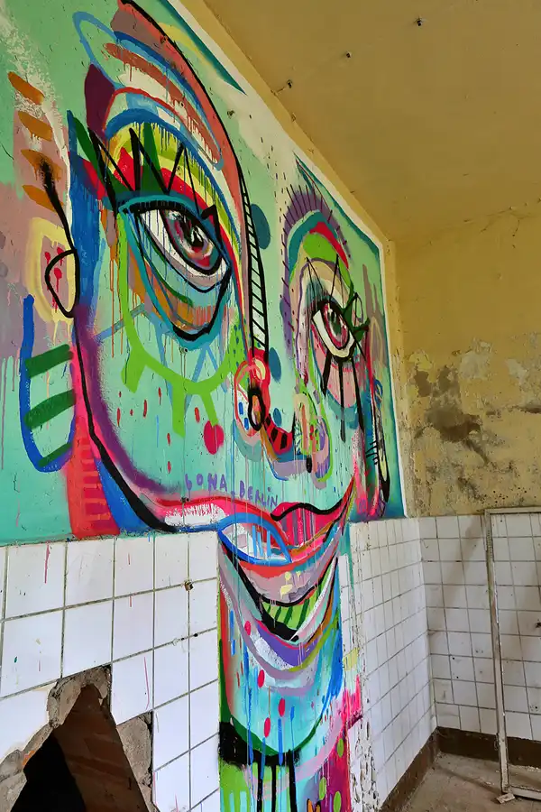 088 | 2019 | Strelitz-Alt | Mecklenburg-Strelitzsche Landesirrenanstalt Domjüch – artbase 2019 | © carsten riede fotografie