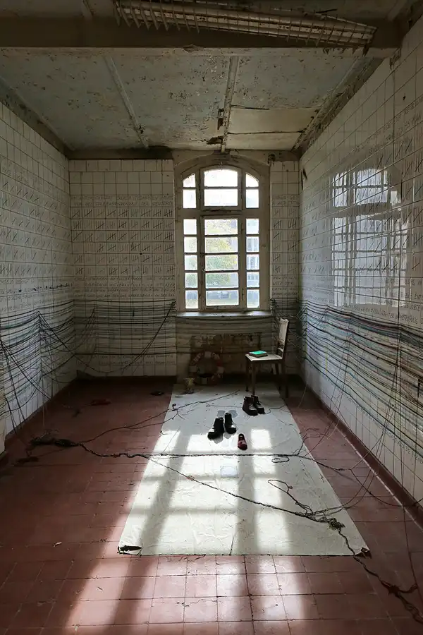 185 | 2019 | Strelitz-Alt | Mecklenburg-Strelitzsche Landesirrenanstalt Domjüch – artbase 2019 | © carsten riede fotografie