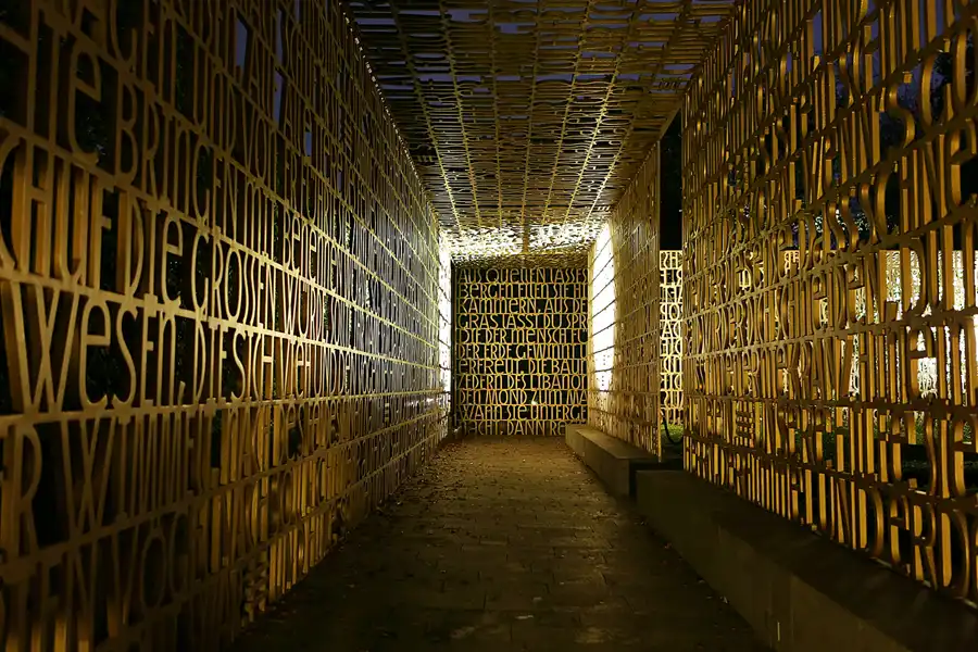 033 | 2019 | Berlin | Gärten der Welt im Erholungspark Marzahn – Magical Festival of Lights Garden | © carsten riede fotografie