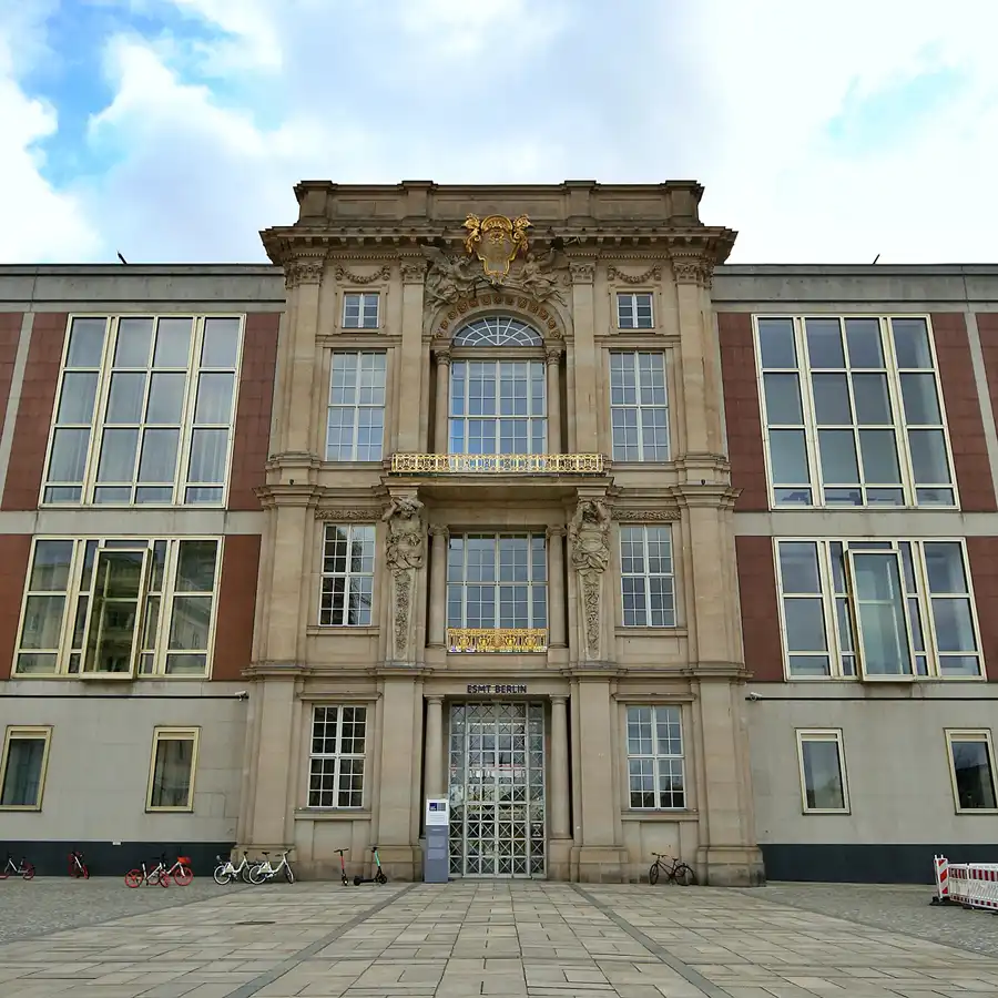 001 | 2020 | Berlin | Staatsratsgebäude | © carsten riede fotografie