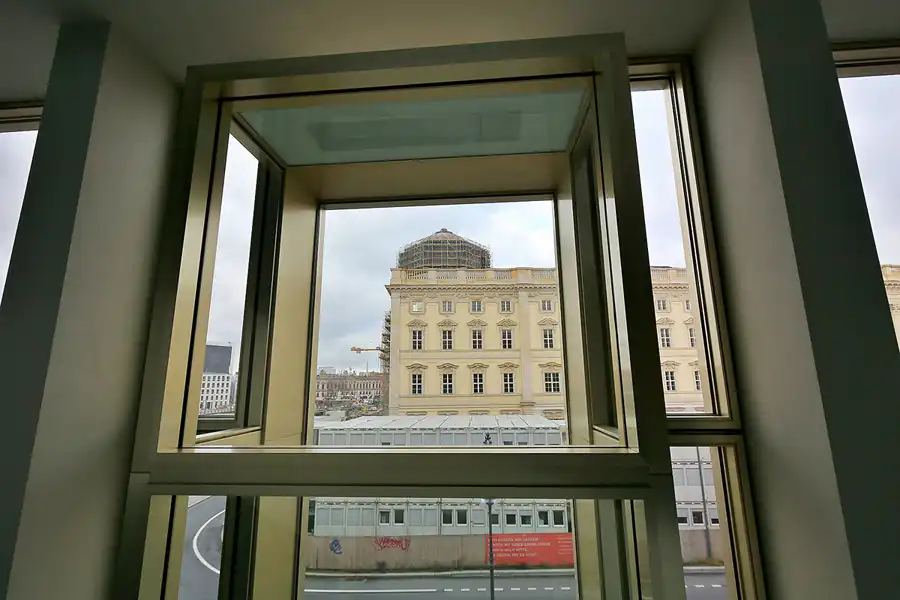 037 | 2020 | Berlin | Staatsratsgebäude | © carsten riede fotografie