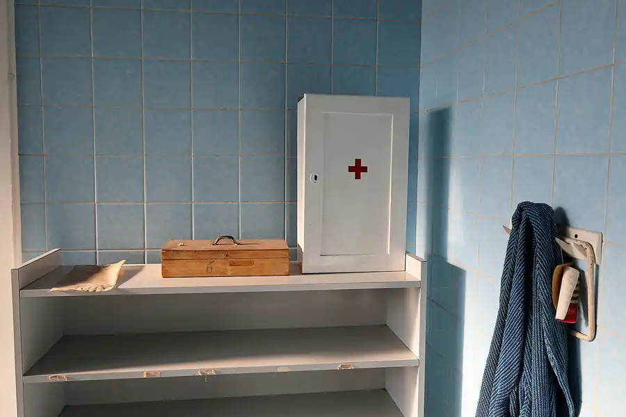 087 | 2020 | Berlin | Das Haftkrankenhaus in der Untersuchungshaftanstalt des Ministeriums für Staatssicherheit der DDR (MfS) Hohenschönhausen | © carsten riede fotografie