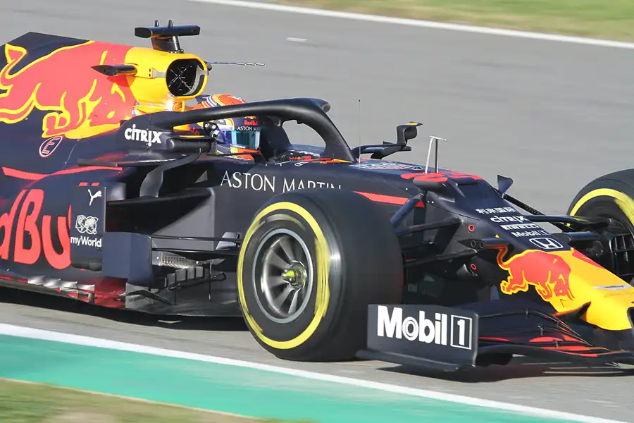 101 | 2020 | Barcelona | Red Bull-Honda RB16 | Alexander Albon | © carsten riede fotografie