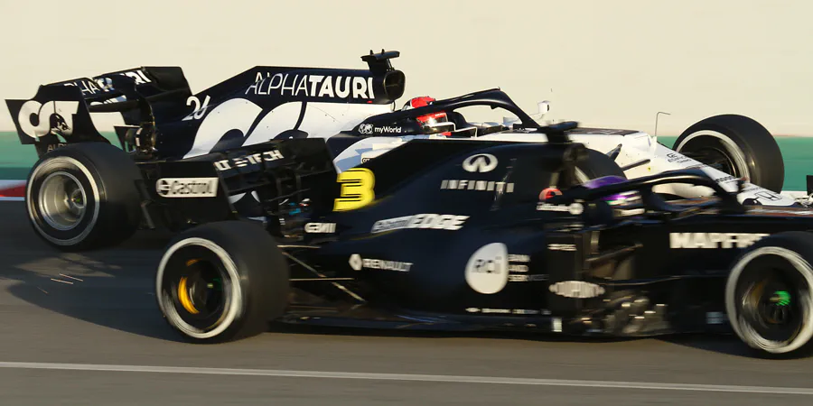 328 | 2020 | Barcelona | Renault R.S.20 | Daniel Ricciardo + AlphaTauri-Honda AT01 | Daniil Kvyat | © carsten riede fotografie