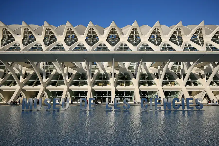 071 | 2020 | Valencia | Ciutat de les Arts i les Ciències | © carsten riede fotografie