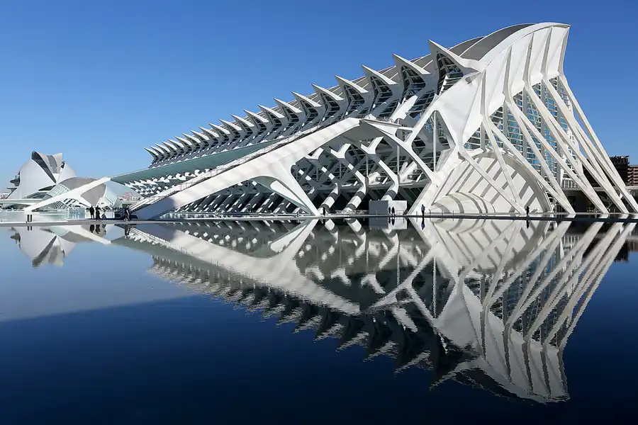075 | 2020 | Valencia | Ciutat de les Arts i les Ciències | © carsten riede fotografie