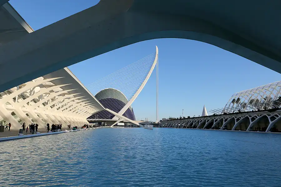 091 | 2020 | Valencia | Ciutat de les Arts i les Ciències | © carsten riede fotografie
