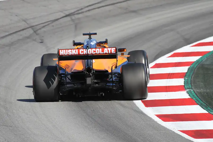 199 | 2020 | Barcelona | McLaren-Renault MCL35 | Carlos Sainz jr. | © carsten riede fotografie
