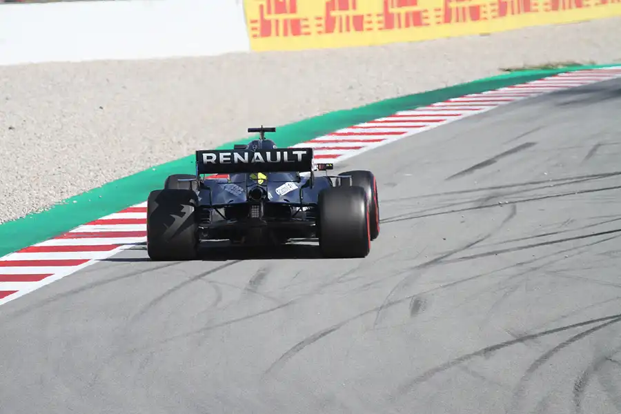 235 | 2020 | Barcelona | Renault R.S.20 | Esteban Ocon | © carsten riede fotografie