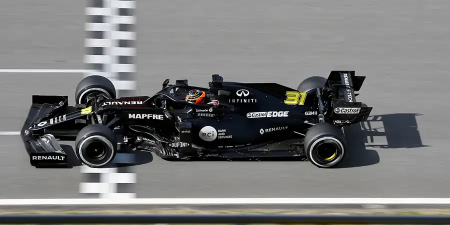 263 | 2020 | Barcelona | Renault R.S.20 | Esteban Ocon | © carsten riede fotografie