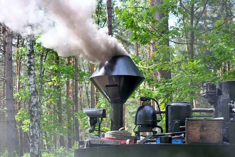 074 | 2020 | Weisswasser | Tonbahn | © carsten riede fotografie