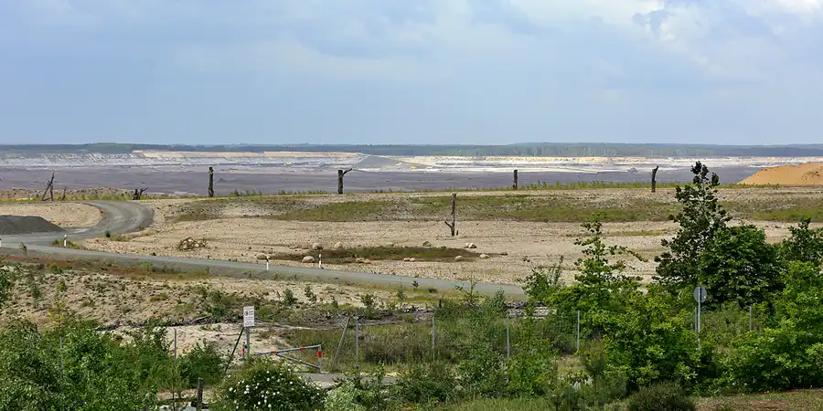 092 | 2020 | Tagebau Nochten | Rekultivierungsfläche | © carsten riede fotografie