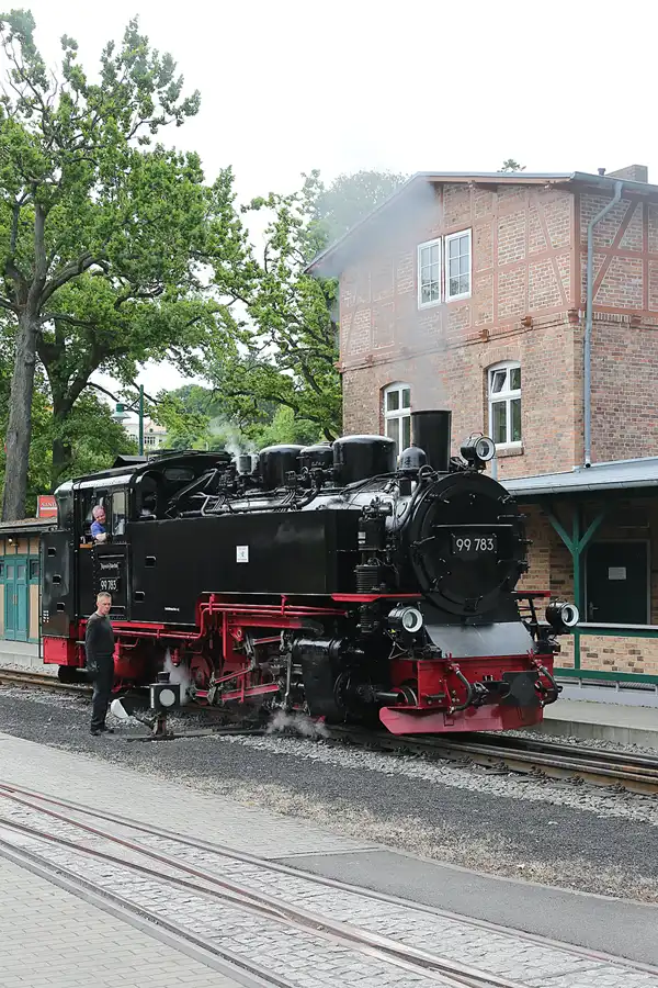 054 | 2020 | Göhren | Bahnhof – Rasender Roland | © carsten riede fotografie