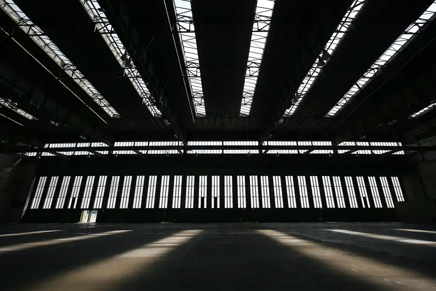 072 | 2020 | Berlin | Flughafen Tempelhof | © carsten riede fotografie