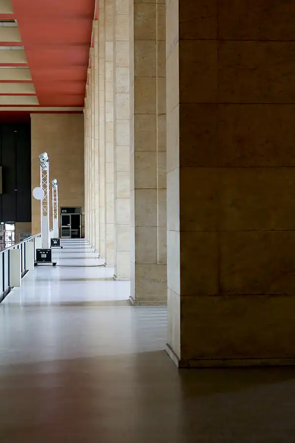 108 | 2020 | Berlin | Flughafen Tempelhof | © carsten riede fotografie